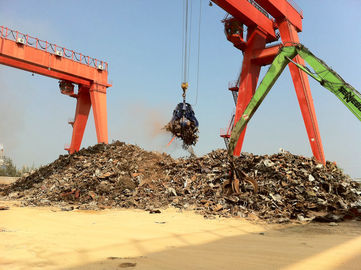 Çin Hurda Yard için 35 ton + 35 tonluk ve 16 tonluk / 10 ton Ağır Kepçe Kepçe ve Manyetik Chuck Elektrik Vinç Tedarikçi